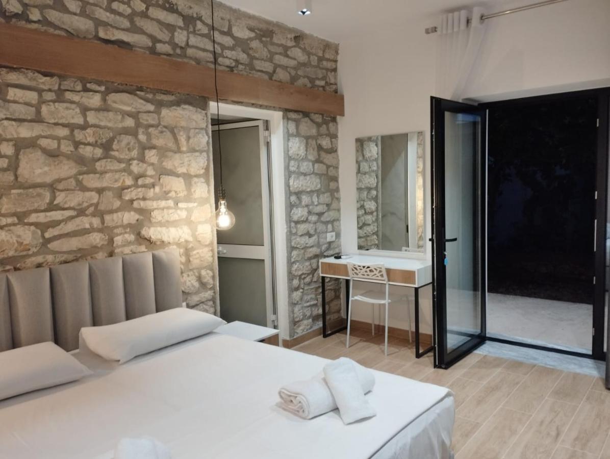 Comfort Guest Hm Holiday home Sarande