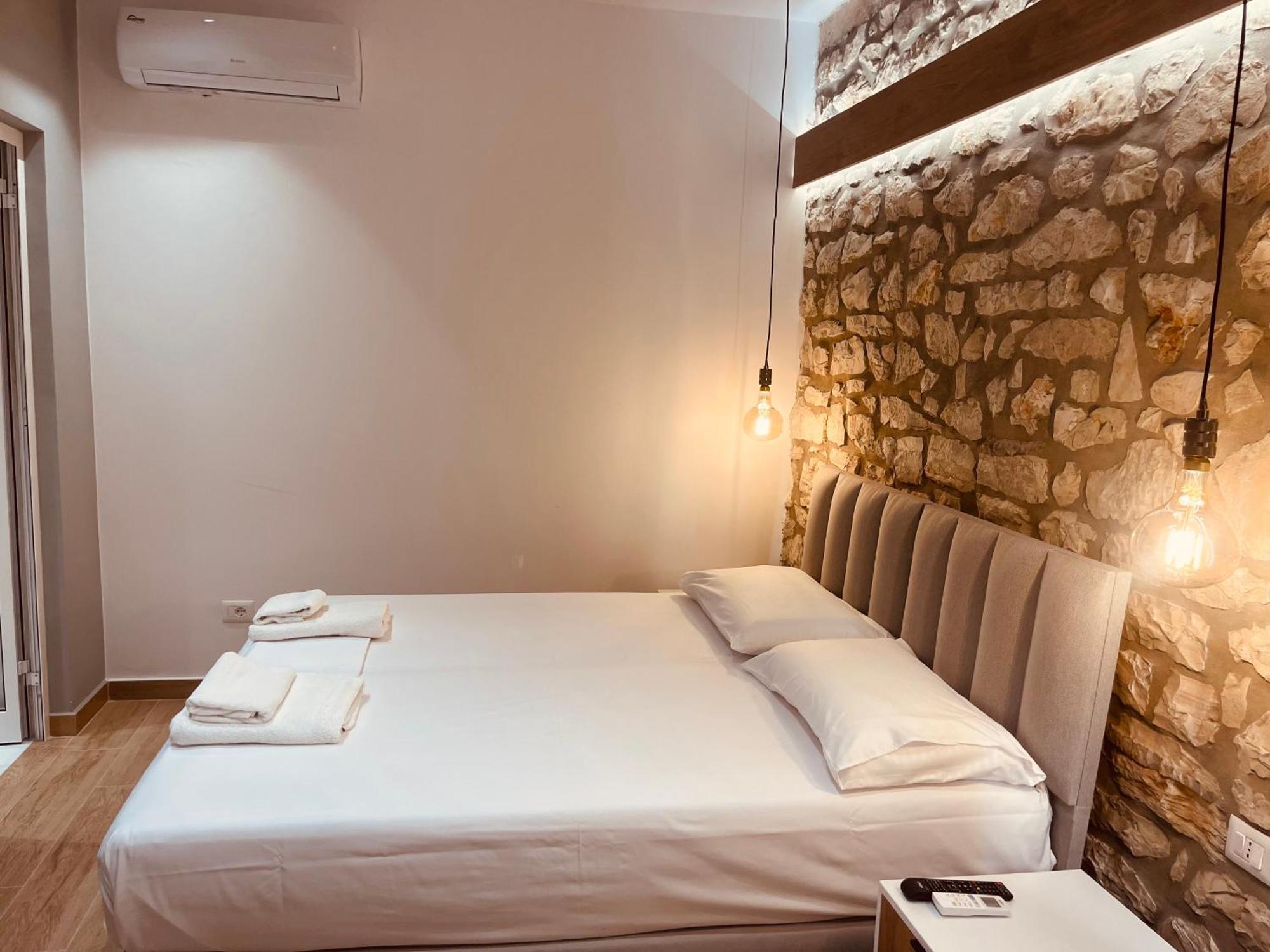 Holiday home Comfort Guest Hm Sarande