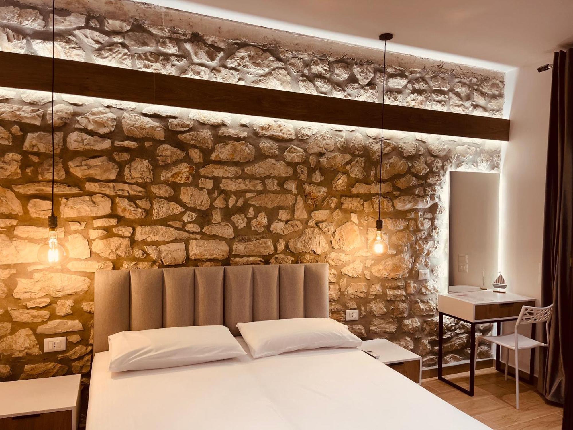 Comfort Guest Hm * Sarande